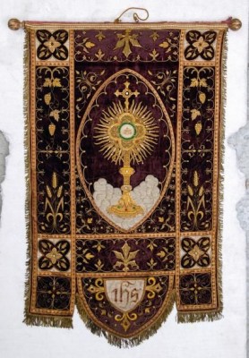 Bannière de Confrérie du Saint Sacrement - 1855 environ