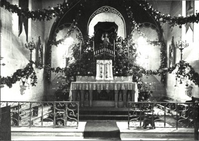 Eglise d’Adon: Intérieur vers 1930