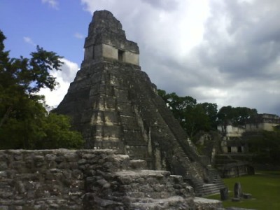 a l’époque des maya cette ville compté environ 70000 habitants