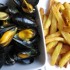 MOULES - FRITES AU REPAS DANSA