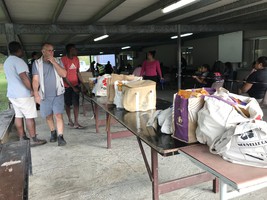 Distribution du samedi matin à Dorcas Nouméa