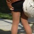 jambes nues ou en collant
