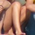 a qui sont ces jambes?