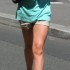 fille en short