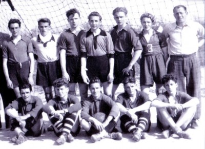une équipe de foot de 1947...