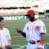 Josh ouvre un match de Basebal