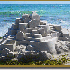 Des châteaux de sable.