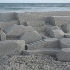 Des châteaux de sable.