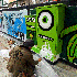 Il anime des paysage urbain.