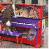 Des pianos hauts en couleur.