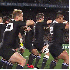 Les postures du Haka des All B