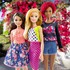 Des Barbies petites, rondes, n