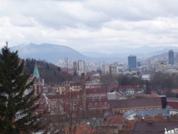 zoom on the city -from Alifakorac cemetery