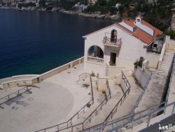 Hotel Belvedere - Shows area and access to the private beach