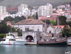 Boats in the new port