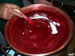 Sugar melting in the raspberry jam