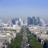 La défense, déjà c'est pas à Paris.