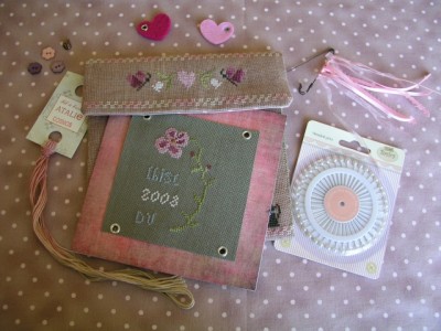 Ensemble, enveloppe+carte+fournitures
