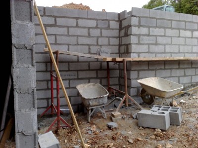 place pour poubelles ou pompe à chaleur