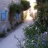 Talmont sur Gironde - Ruelle fleurie