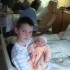 Bébé avec tout le monde