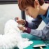 Baek Hyun (EXO) prend soin de chiens dan