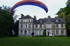 Départ dans les airs .